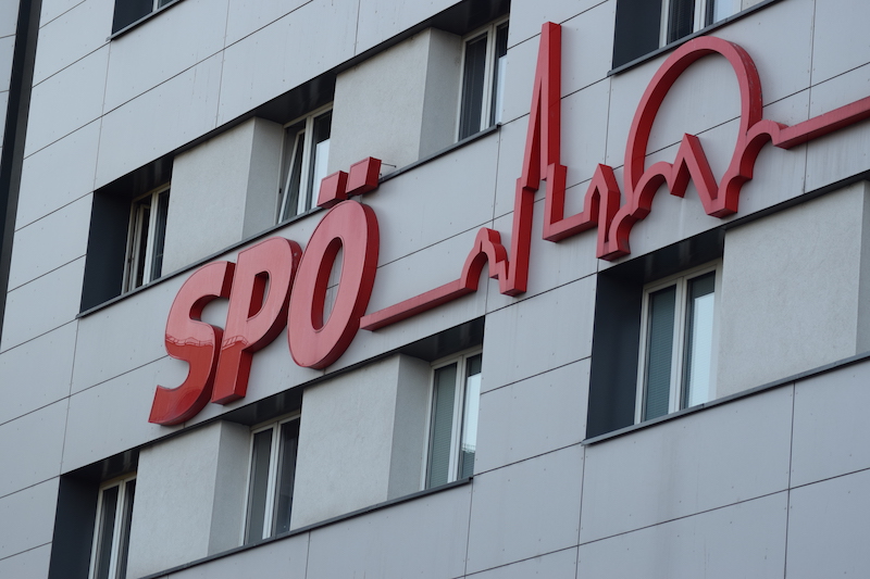 SPÖ’ye “Freunderlwirtschaft” [eş-dost kayırmacılığı] suçlaması