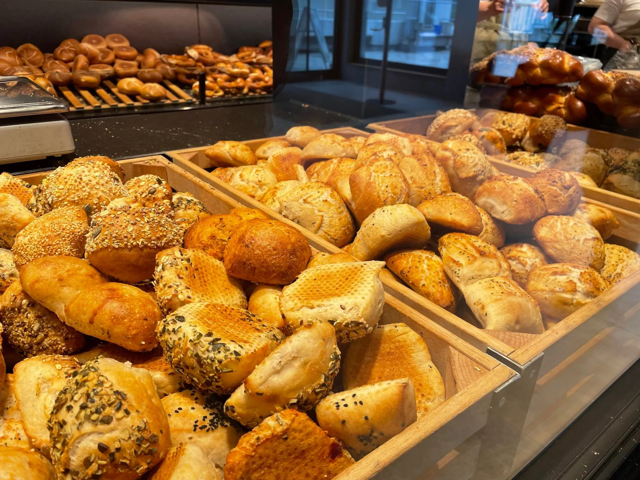 İki Fırın [Bäckerei] Çalışanı 100.000 Euro’dan Fazla Para Çaldı