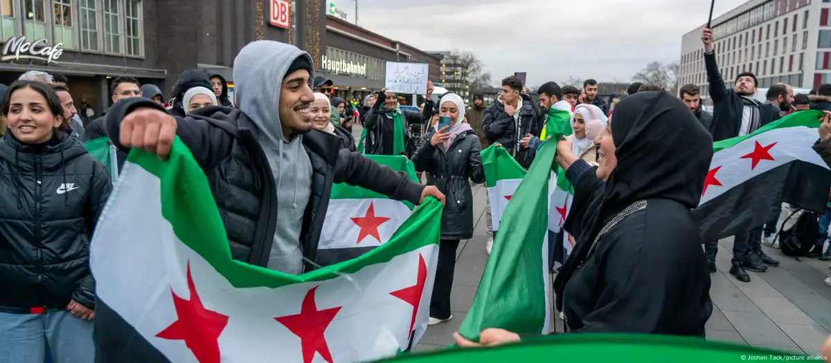 Almanya’dan 4 bin Suriyeli ülkesine döndü