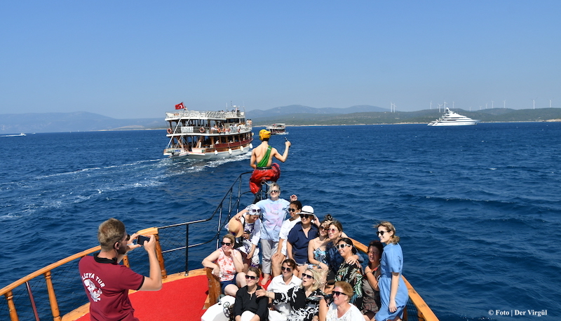Mahremiyetin Sahilde Ölümü | Sosyal Medya Profil Fotoğrafları