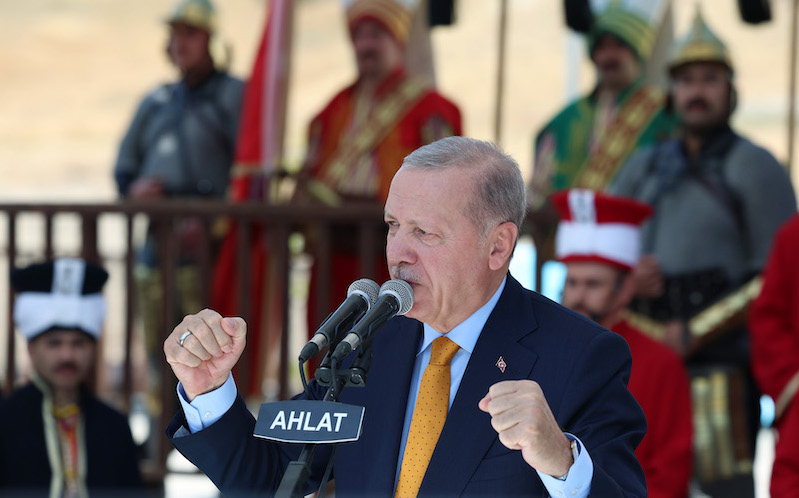 Cumhurbaşkanı Erdoğan | “Gurbetçi kardeşlerimiz başımızın tacıdır”