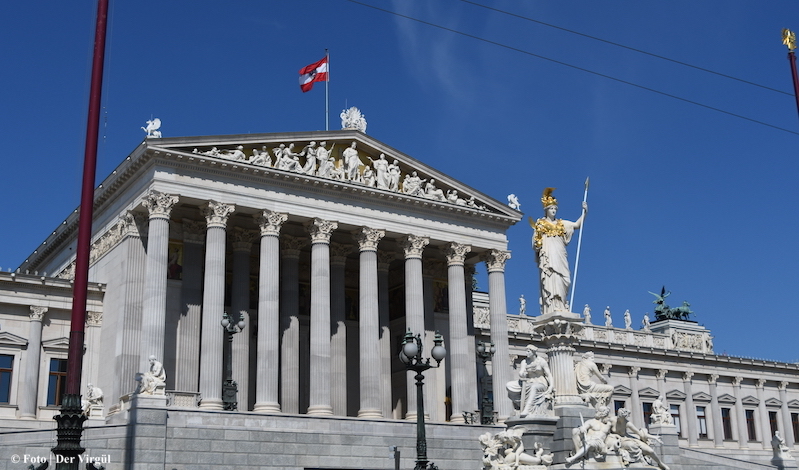 Müslüman İzcilere verilen yarım milyon Euro destek, Ulusal Konsey’de tartışıldı