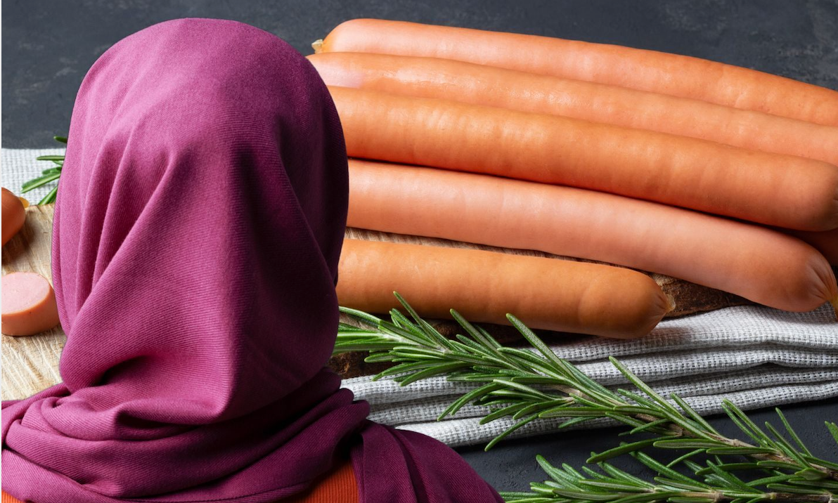 Başörtülü kadına saldırı davası | Sanık ‘İslami gösteri’ diyerek mahkemeye gelmedi”