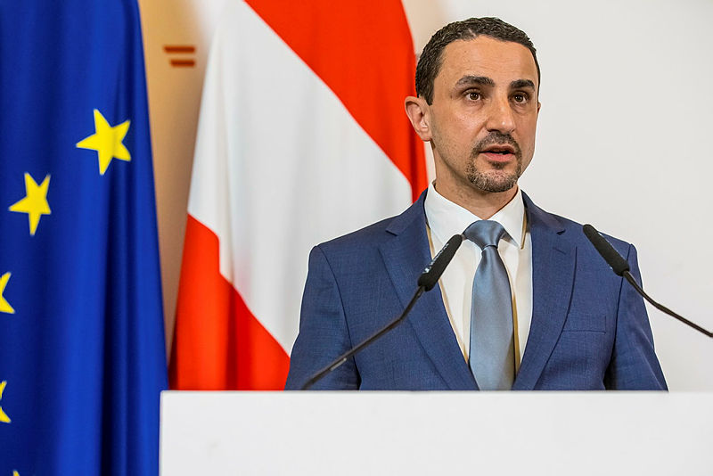 İstihbaratın Başı Omar Haijawi-Pirchner Görevini Neden Erken Bırakıyor?