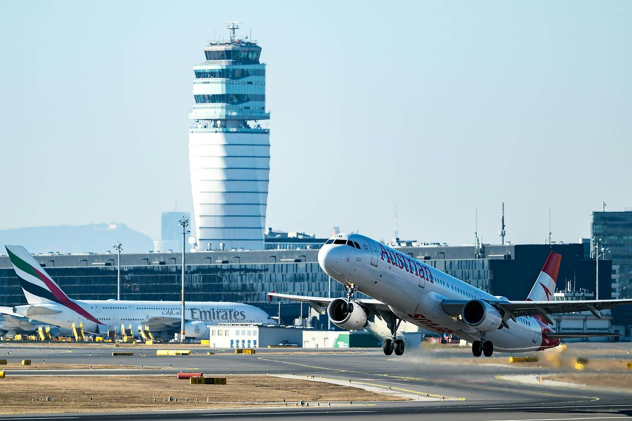 Viyana Havalimanı’nda Üç Ayda 390.000 Sigara ve 117 Kilo Uyuşturucu Ele Geçirildi