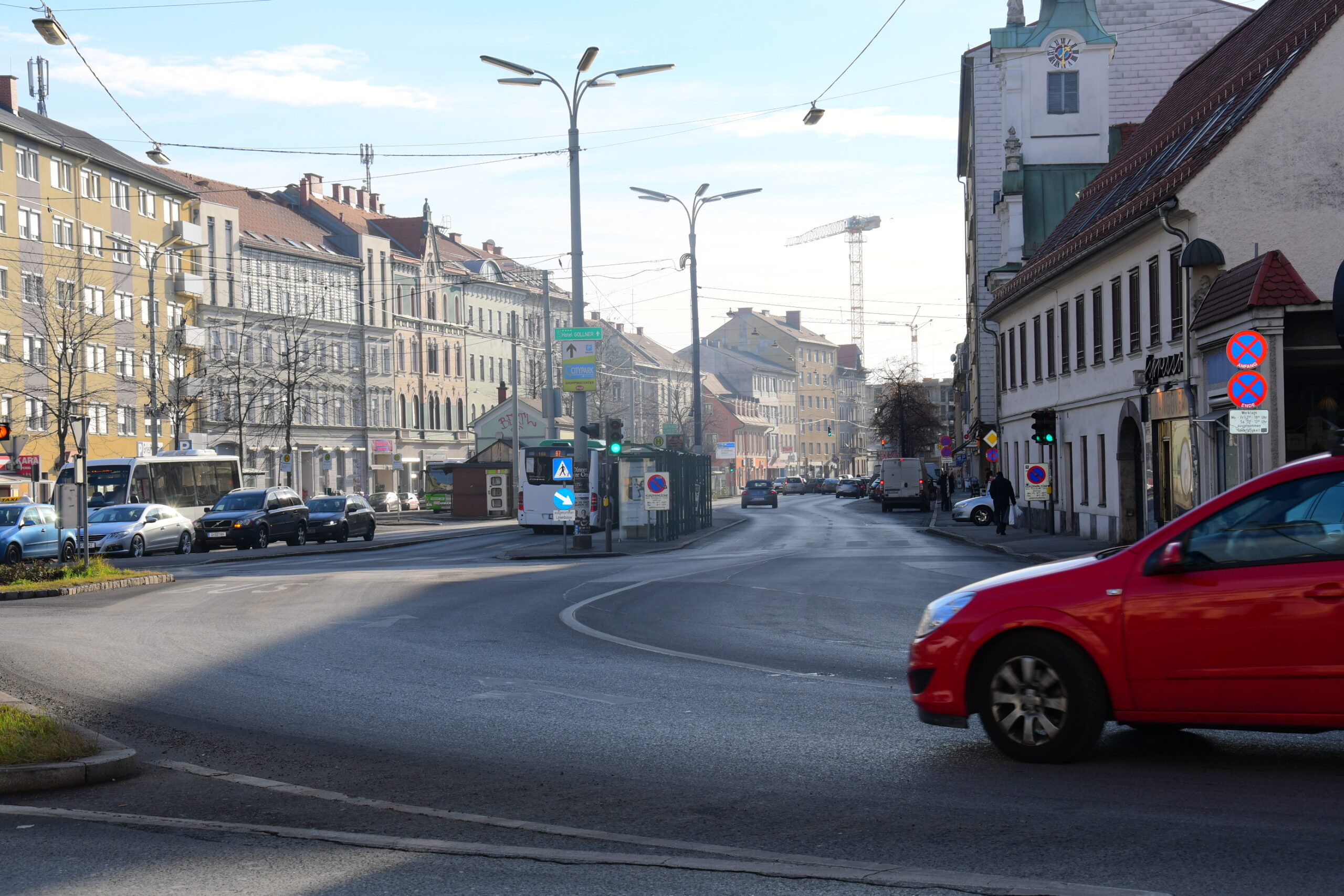 Avusturya’da bodrum katındaki kayıt dışı camiye istihbarat soruşturması