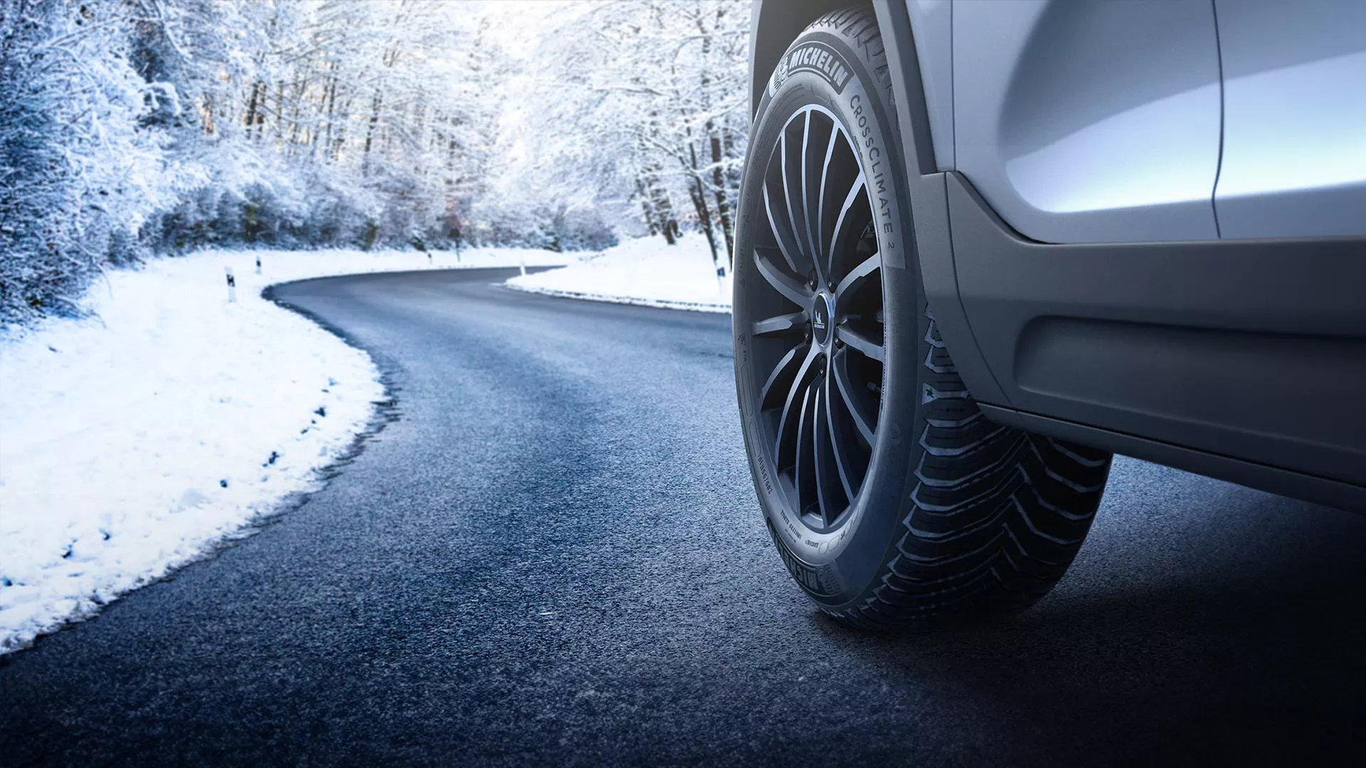 Dört Mevsim Lastiklerinde Yanılgı | Basit Bir Düşünce Hatası Neden Pahalıya Patlayabilir?