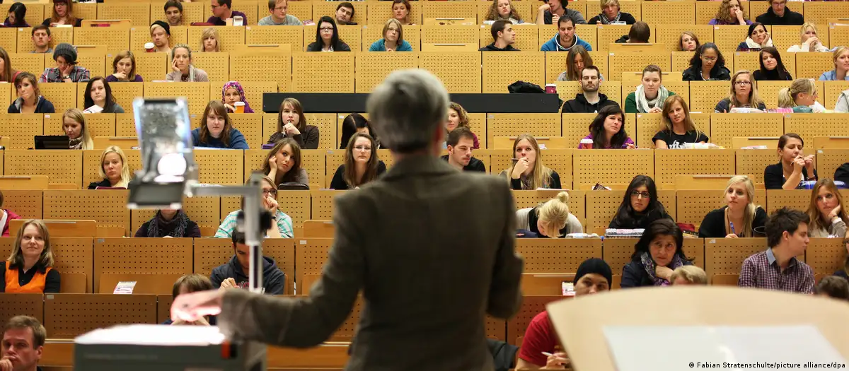 Almanya’da kadın profesörlerin oranı iki katına çıktı
