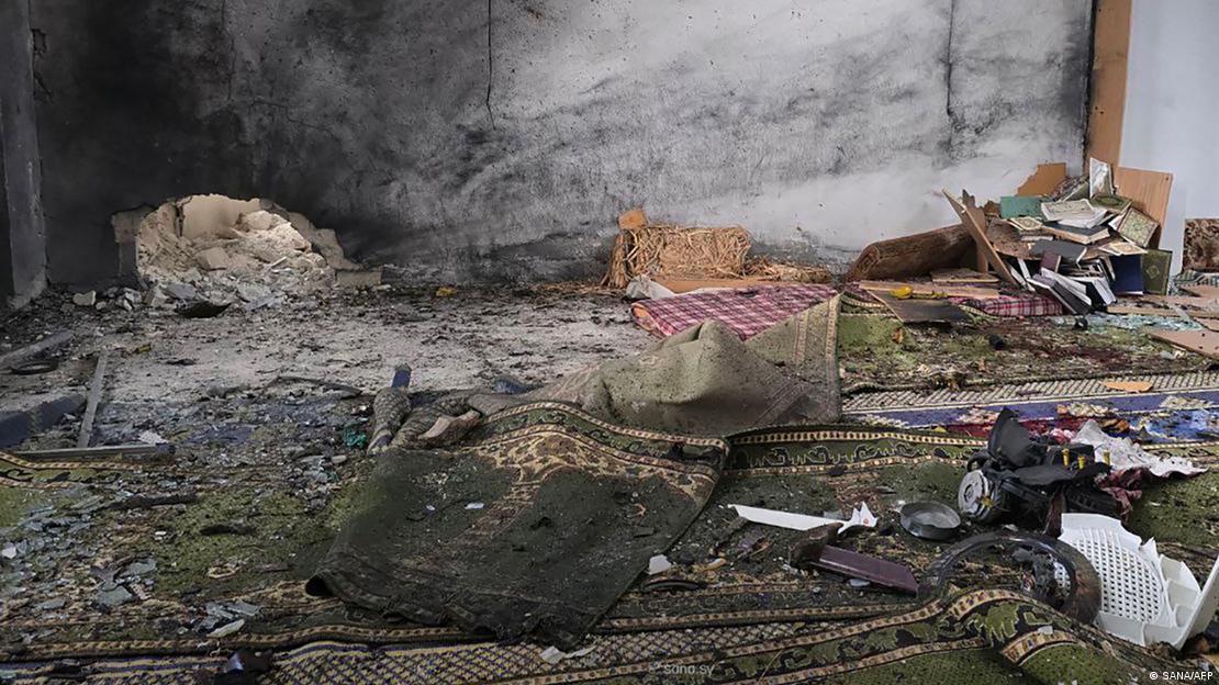 Camide patlama | En az 8 ölü