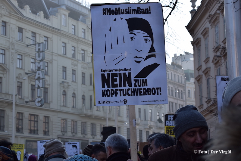 Avusturya’daki Başörtüsü Yasağı The New York Times’a Konu Oldu