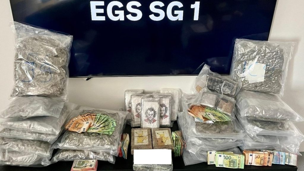 Viyana’da yapılan baskınlarda 30 kilodan fazla uyuşturucu ele geçirildi