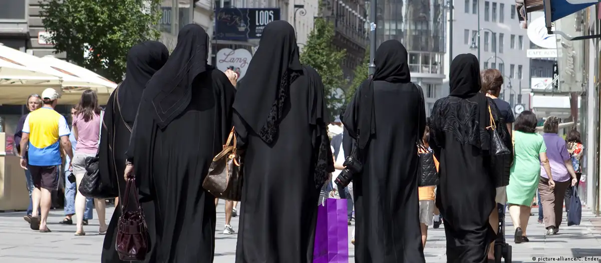 Avusturya’da “şeriat yasağı” hazırlığı