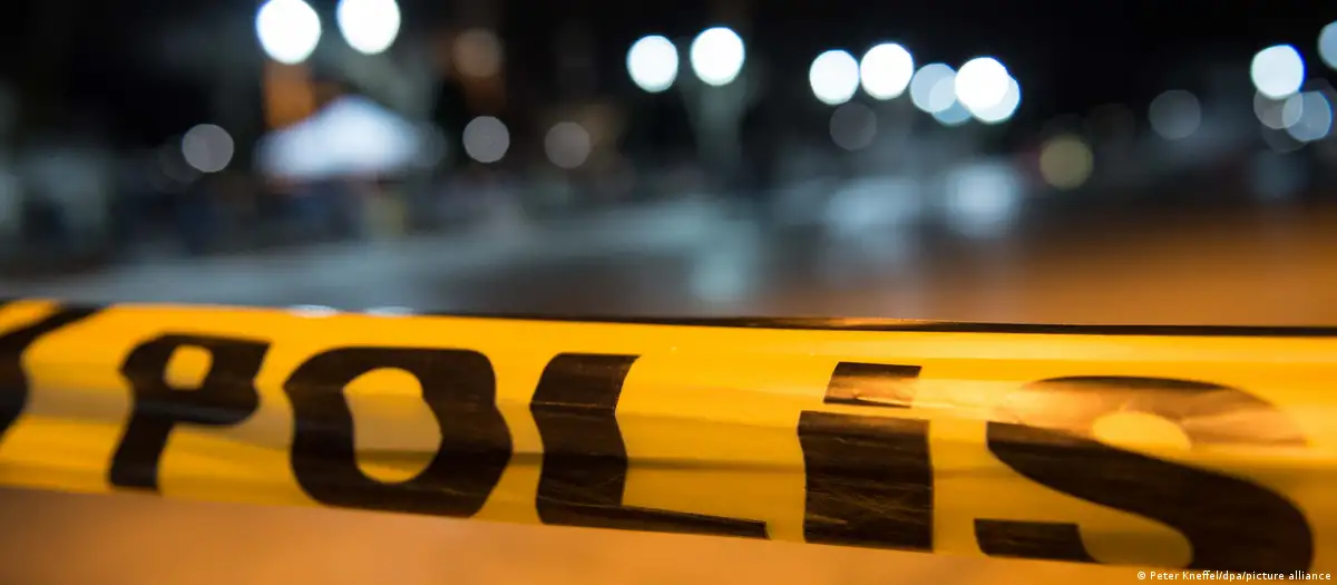 Erkek savcı kadın hakimi vurdu