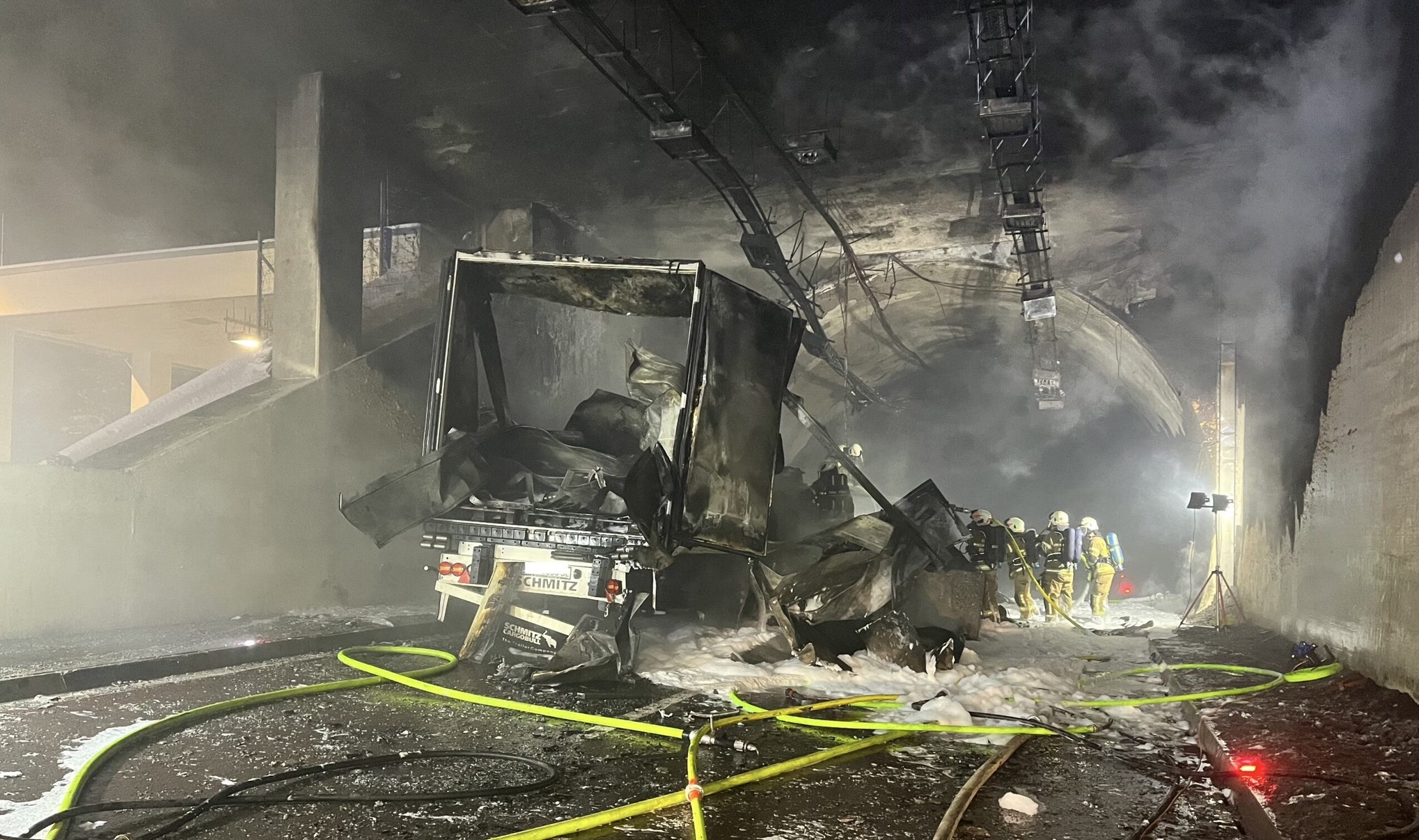 Brentenberg Tüneli, Kamyon Yangını Nedeniyle Kapalı