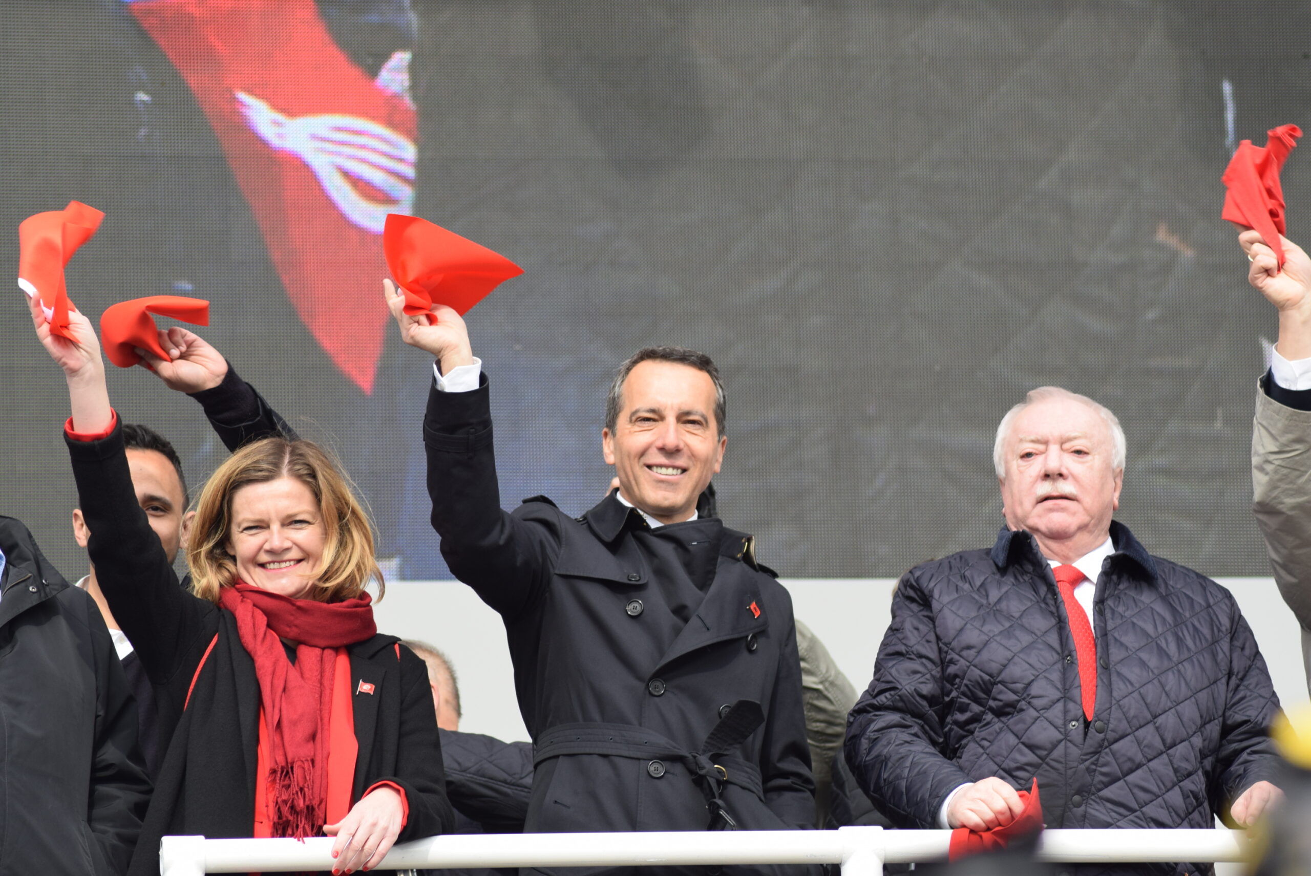 SPÖ, Kern ile ÖVP’yi Geride Bırakabilir | FPÖ Liderliğini Koruyor