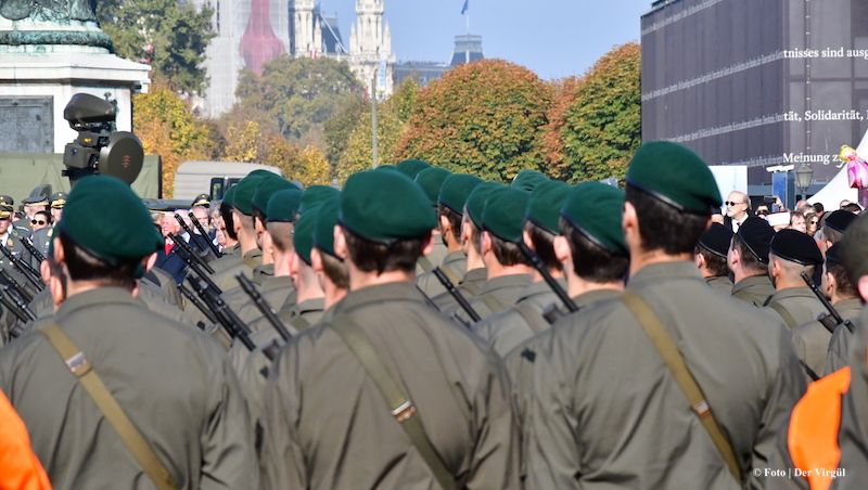 Avusturya zorunluk askerlik süresi uzatılıyor mu?