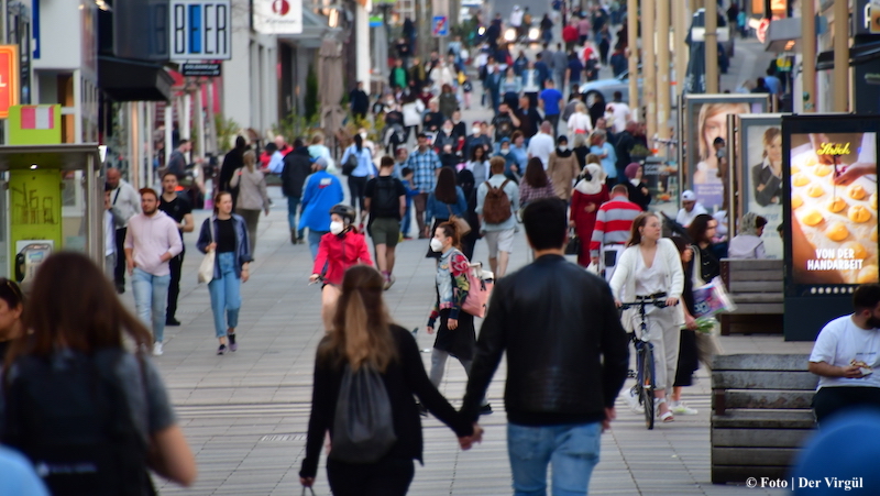 Bugün pazar ve ben seni çok özledim