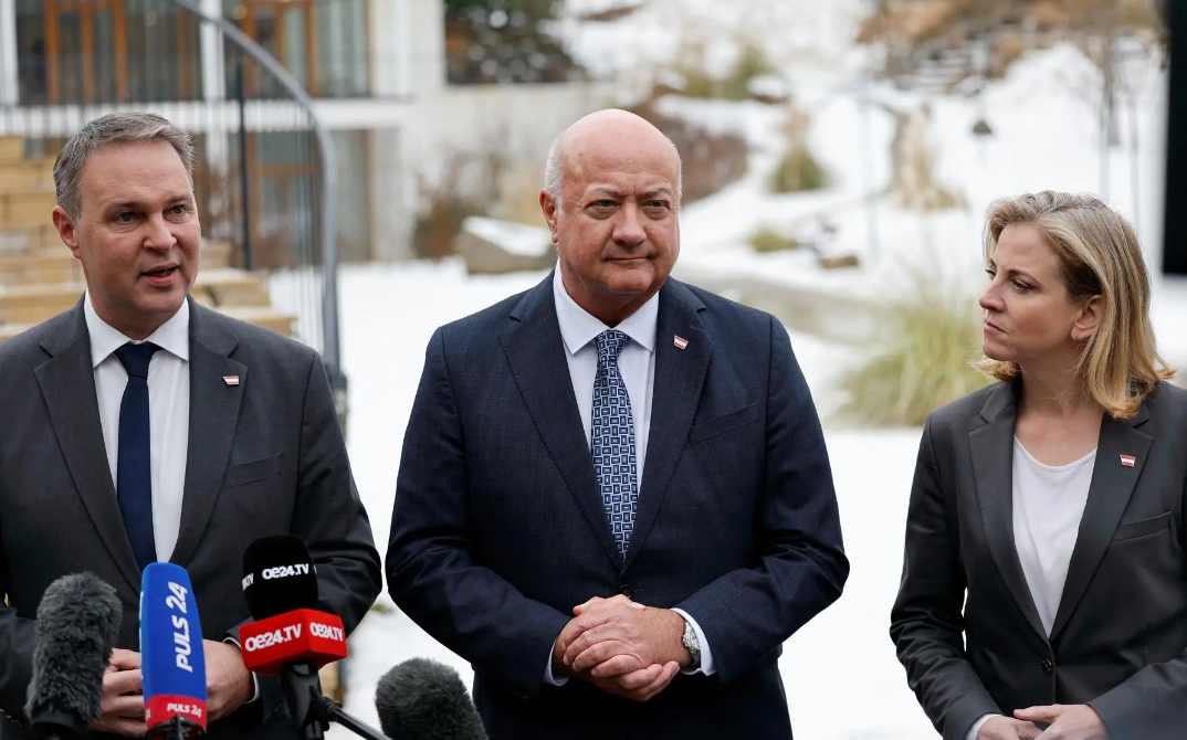 Avusturya hükümeti çalışma kampı sonrası kararlarını duyurdu