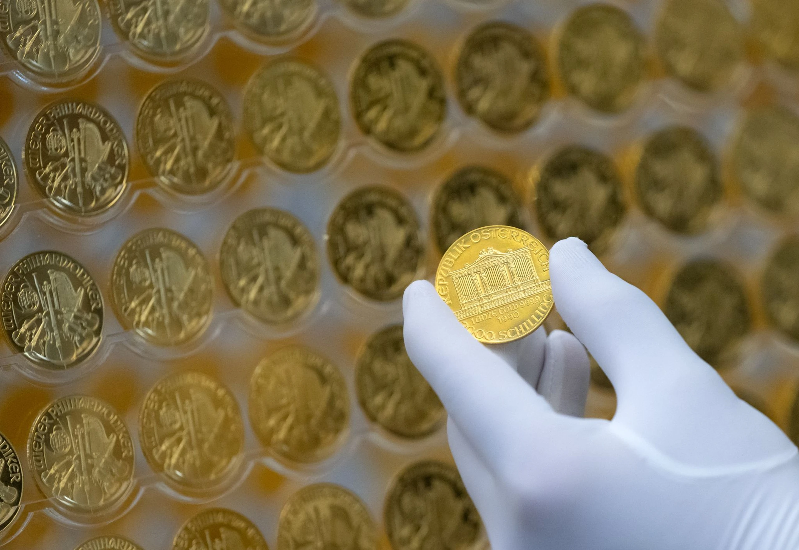 Altın Neden Sürekli Rekor Kırıyor?