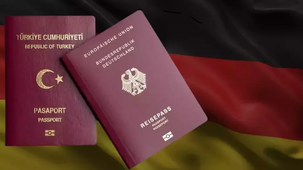 Türk vatandaşlığına rağbet olmamasının nedeni, Mavi Kart mı yoksa Dövizle Askerlik mi?