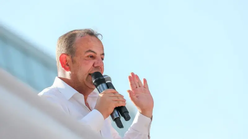 CHP’li Bolu Belediye Başkanı Tanju Özcan gözaltına alındı