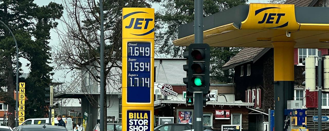 Avusturya’da savaş nedeniyle benzin pahalanıyor