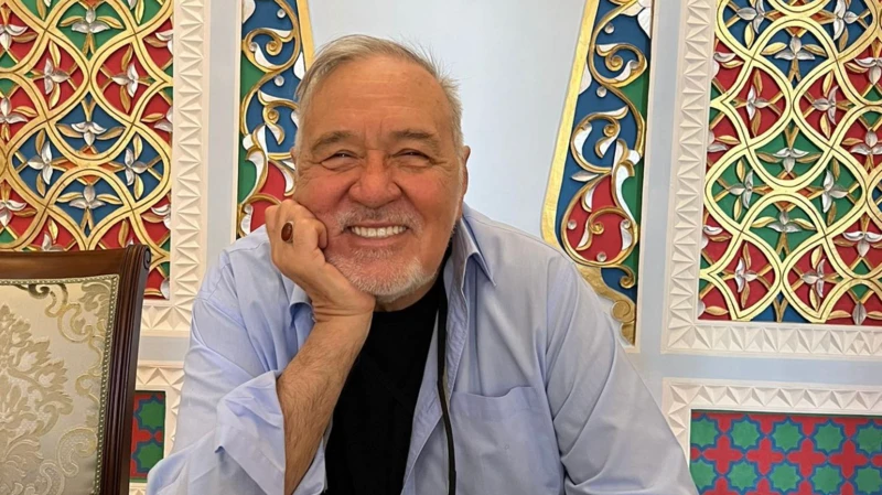 ‘Ona merhaba desen bir şey öğrenirdin’