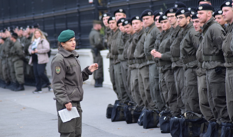Avusturya Okullarında Subayların Verdiği Derslerde Büyük Artış