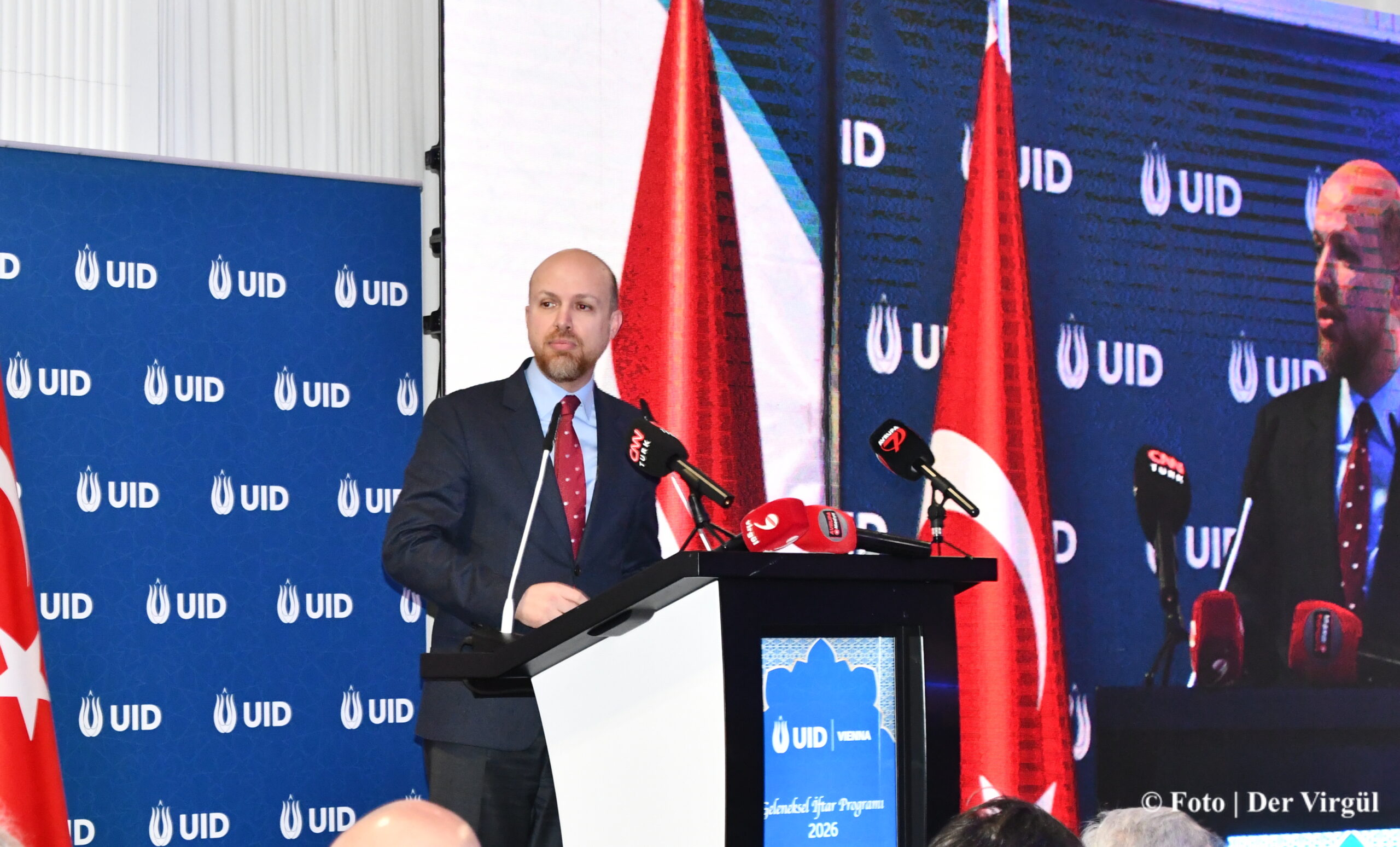 Der Virgül Bilal Erdoğan’a Neden “Şehzade” Benzetmesini Yaptı?