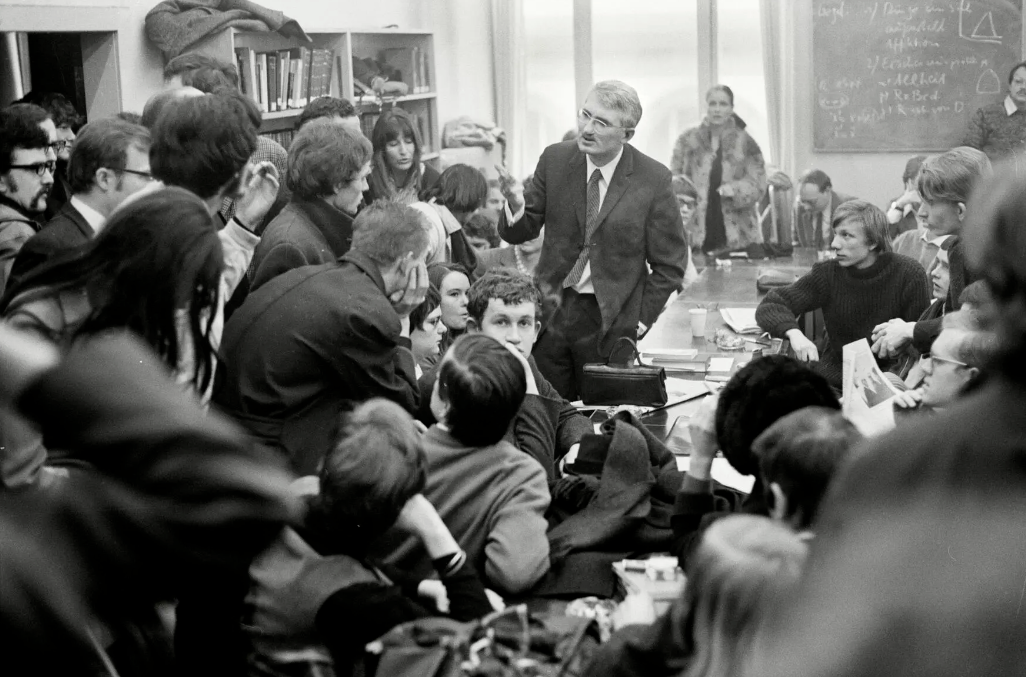 Devrimci Enerjisi Eleştiriye Dönüştü | Filozof Habermas’ın Sol Mirası