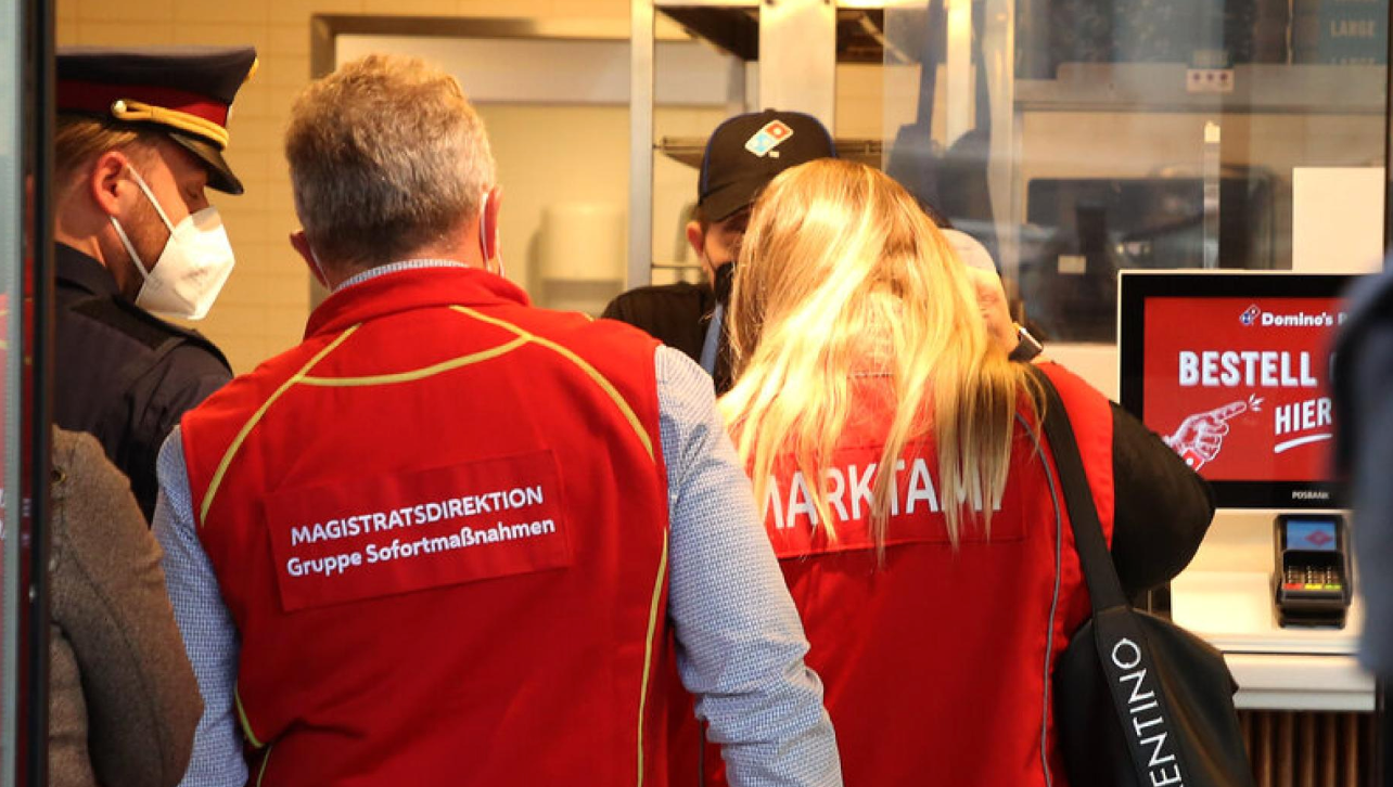 Viyana’da bir fırın hamamböcekleri nedeniyle kapatıldı