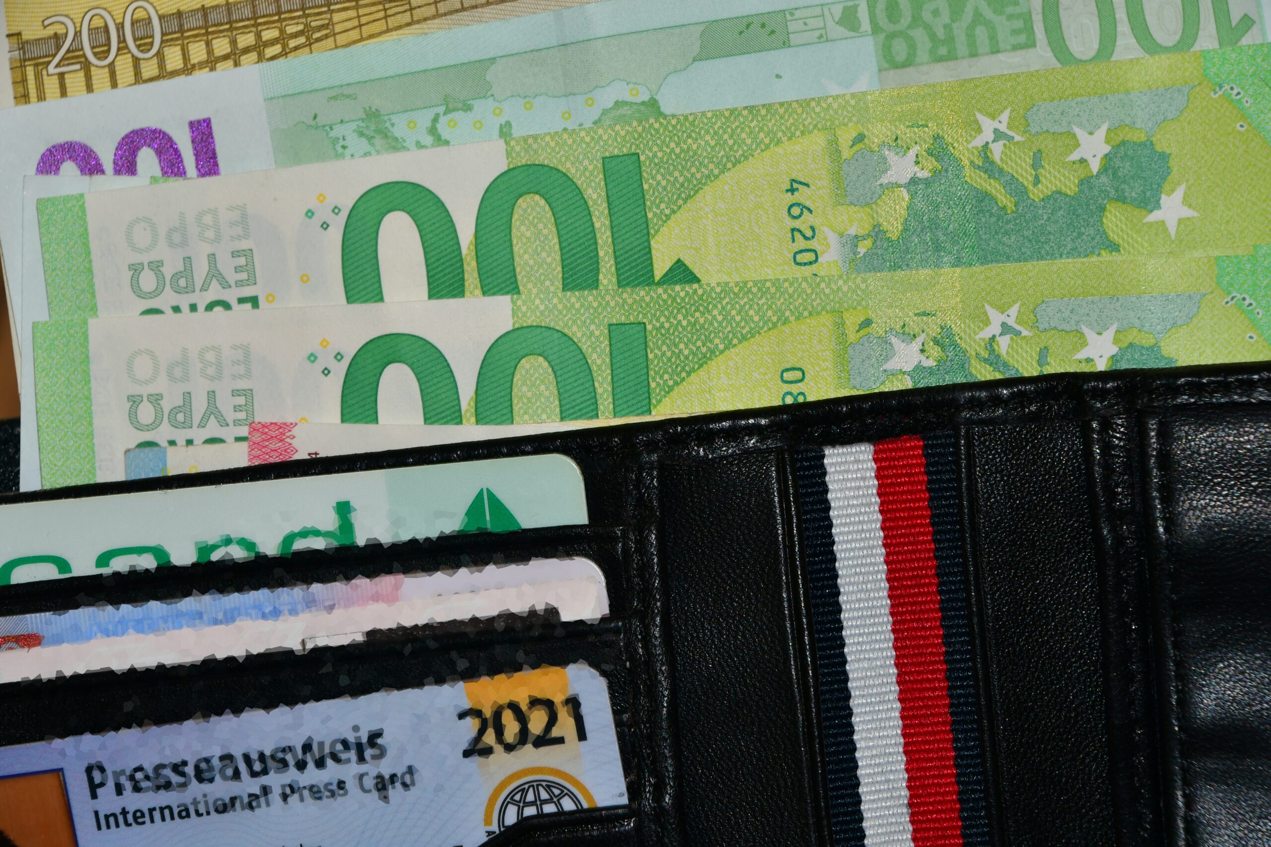 Devlet borcu insanların umurunda mı?