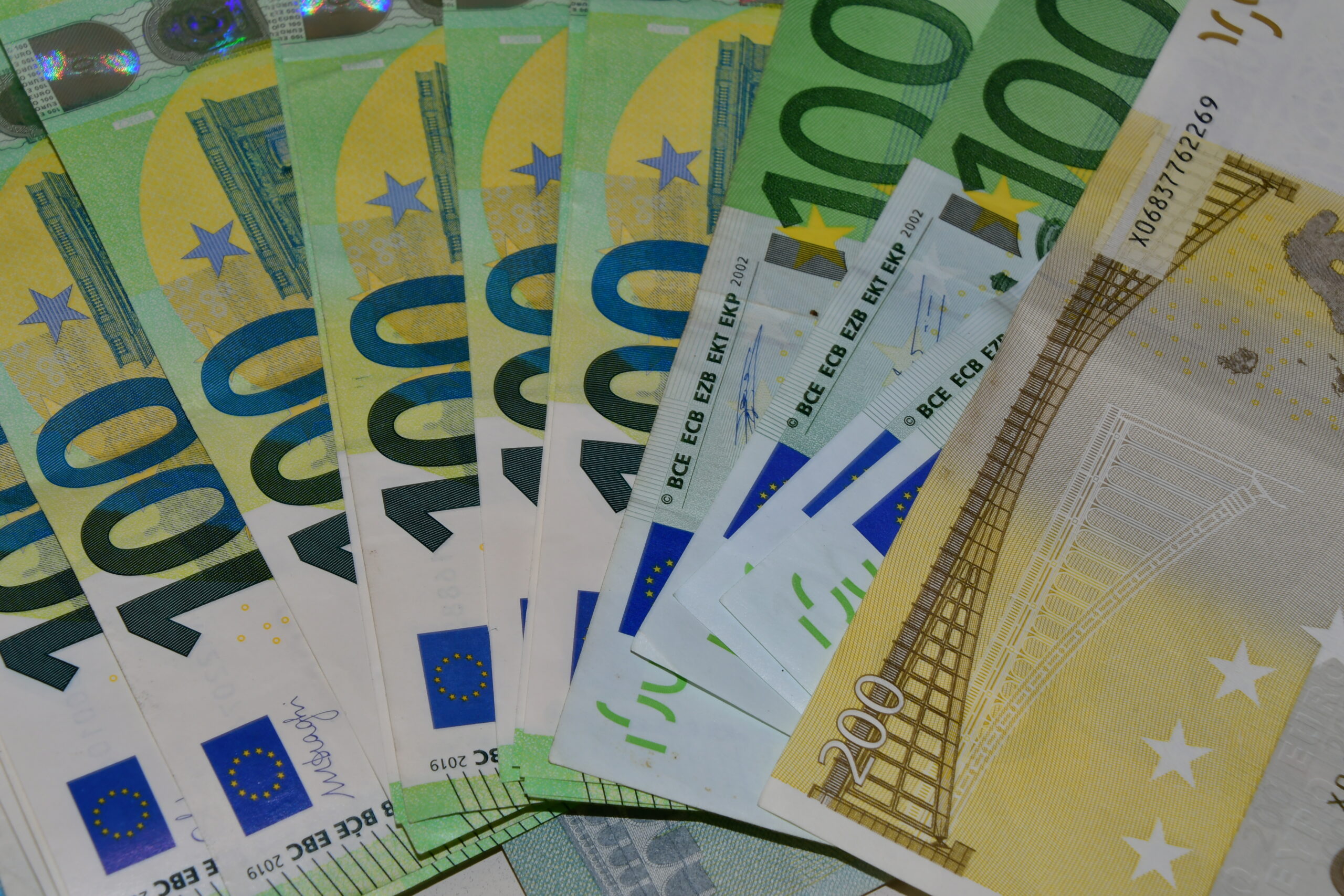 Bankalarda sahipsiz 9 milyar Euro var | Sahibi olmayan bu para ne oluyor?