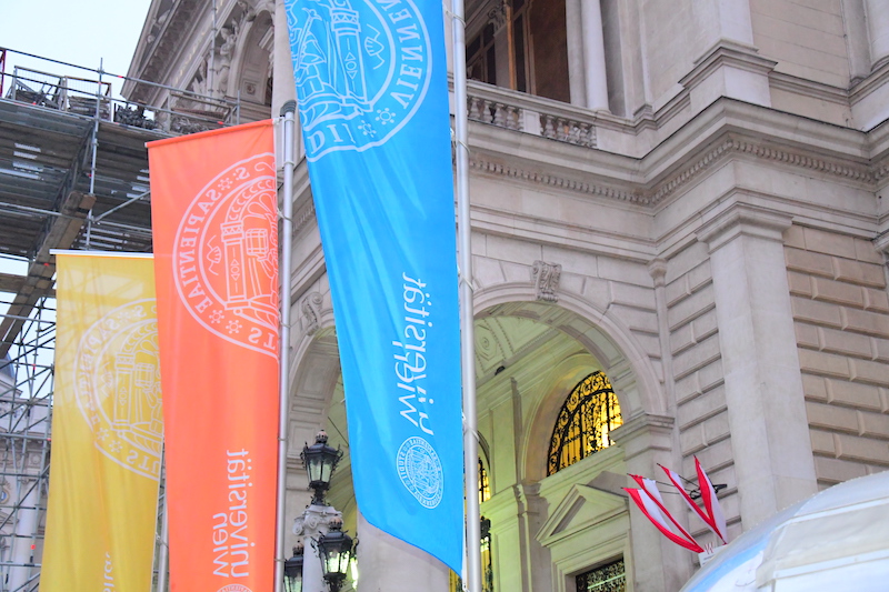 Avusturya’da öğrenci olmak zorlaşıyor | Masraflar artıyor