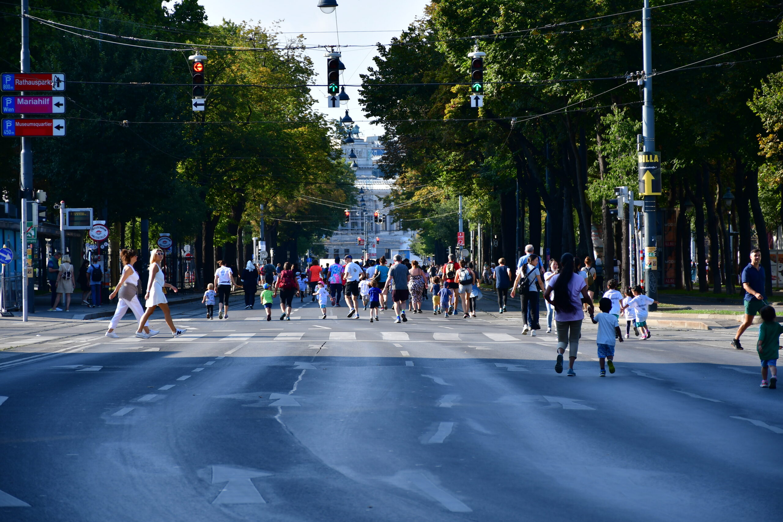 Viyana Maratonu trafiği felç edecek | Onlarca yol kapatılacak