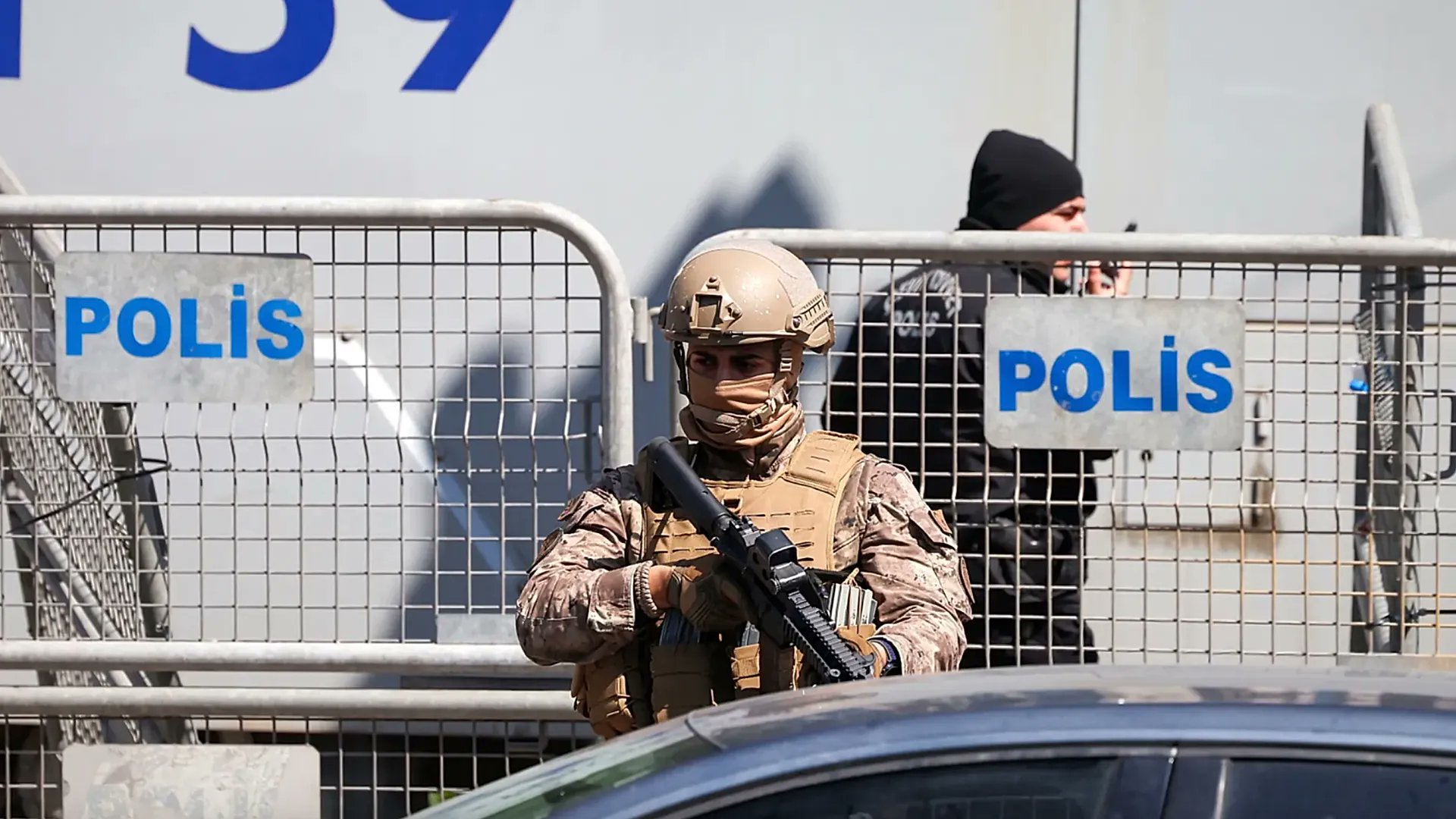 Kahramanmaraş’ta okula silahlı saldırı | 4 can kaybı