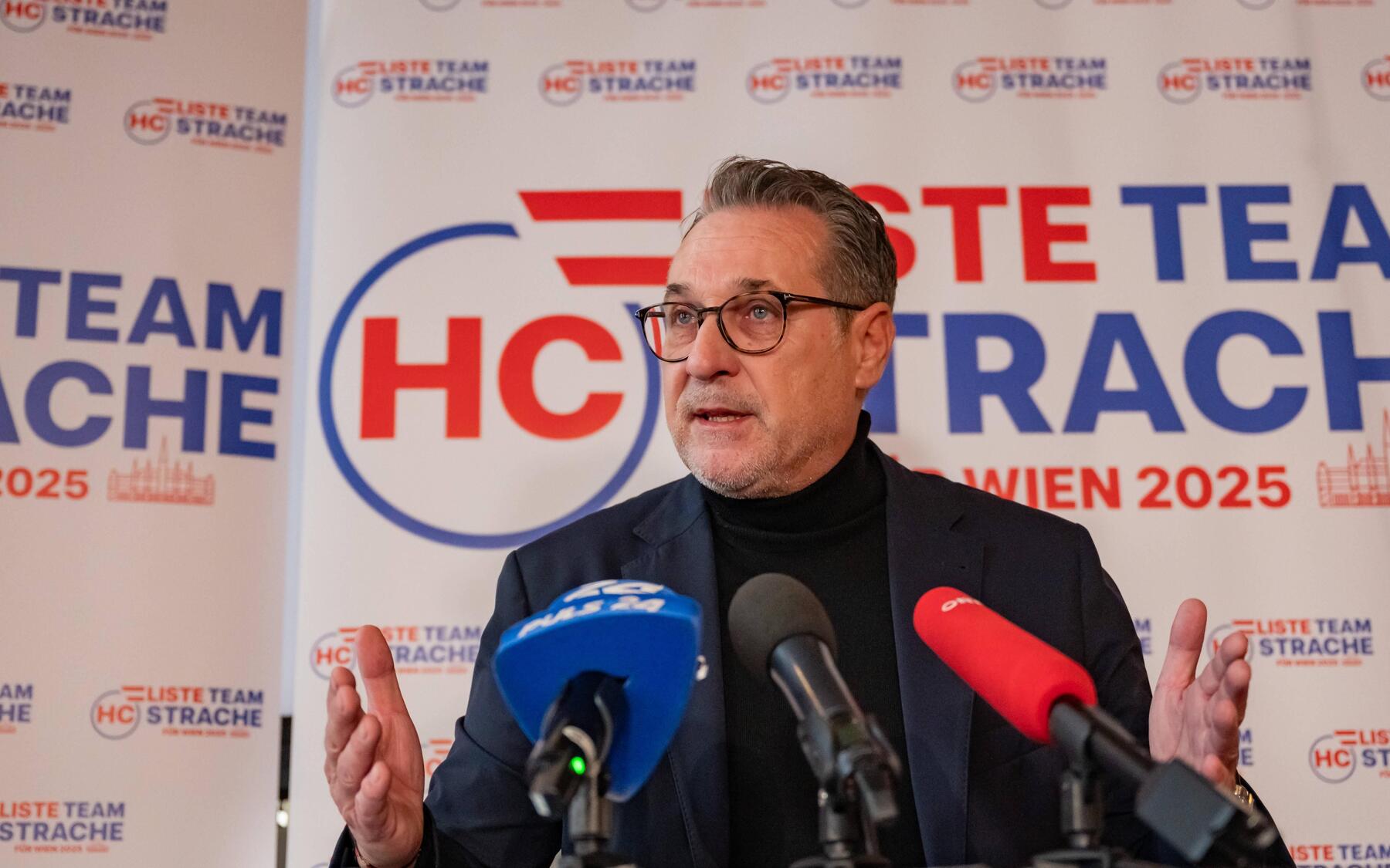 Eski Başbakan Yardımcısı Strache 19 Mayıs’tan itibaren mahkeme önüne çıkıyor