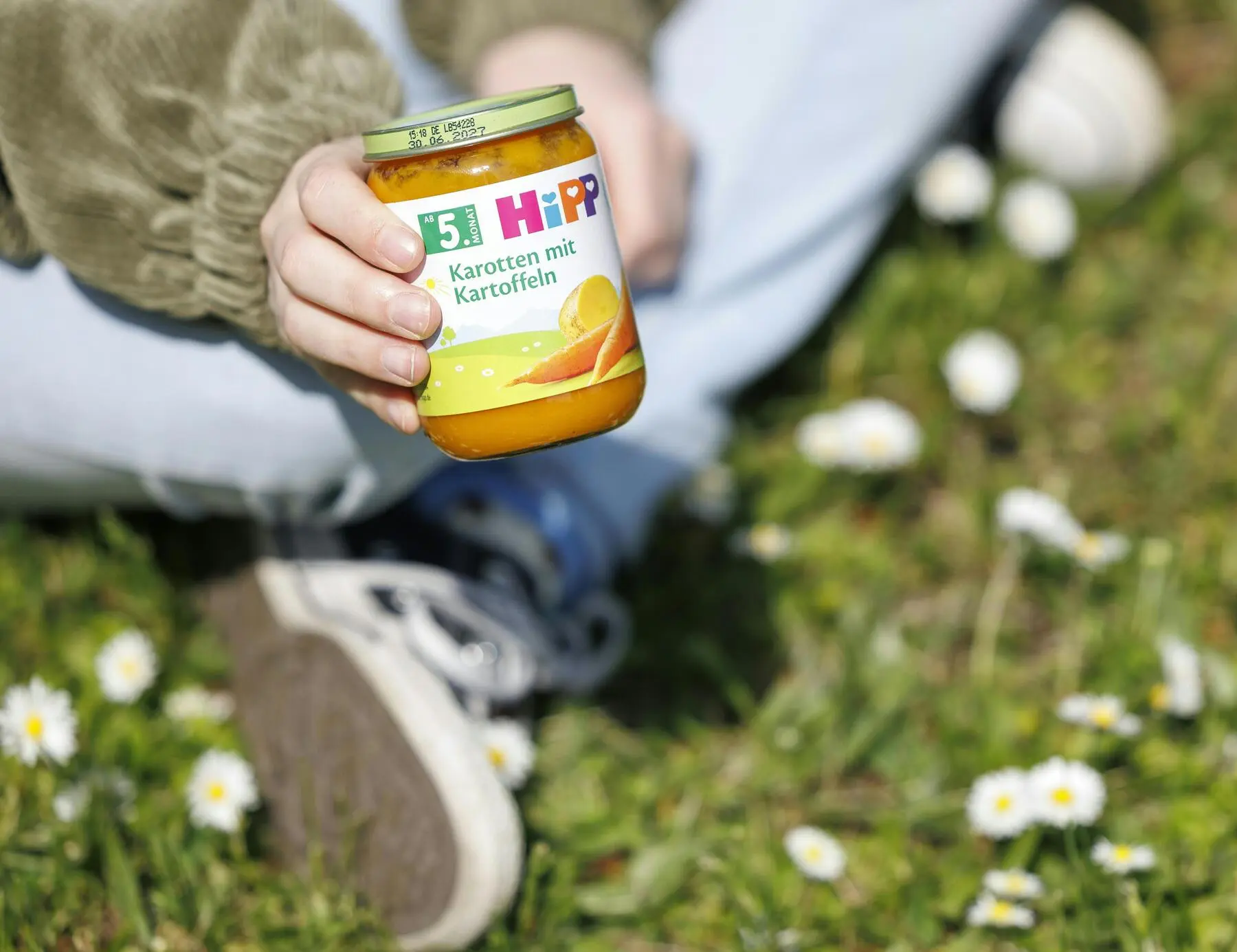 Avusturya’da bebek mamasında fare zehri bulundu | Birçok Soru Açıkta