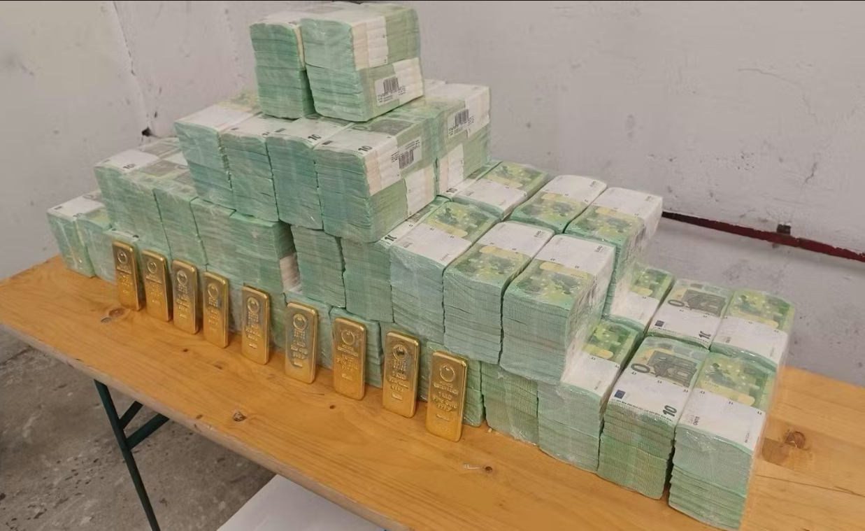 Avusturya’dan Ukrayna’ya yaklaşık 20 milyar Euro taşındı