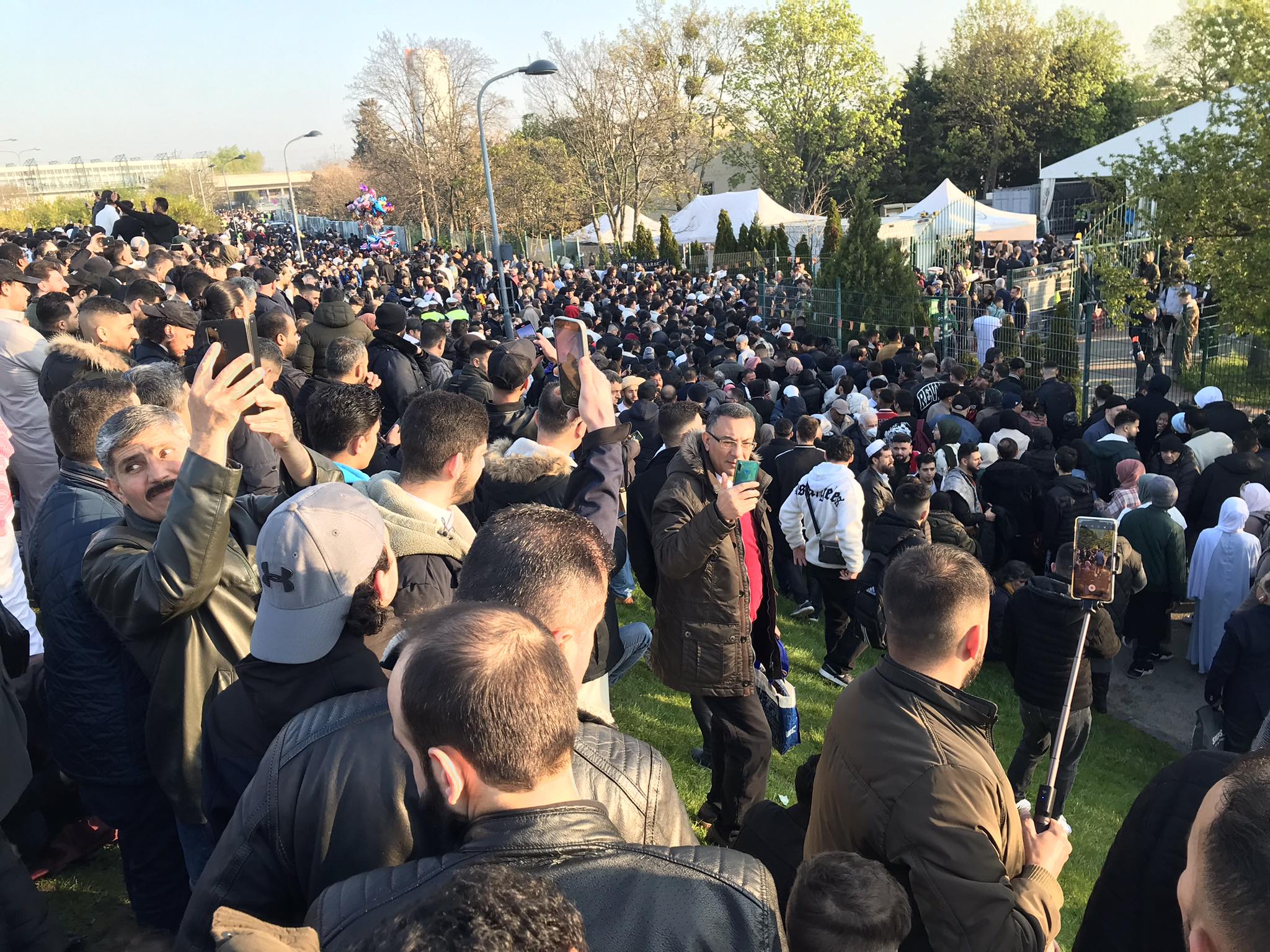 SPÖ’lü Al-Rawi | “Viyana’daki Camiler Bayramlarda Yetersiz Kalıyor”