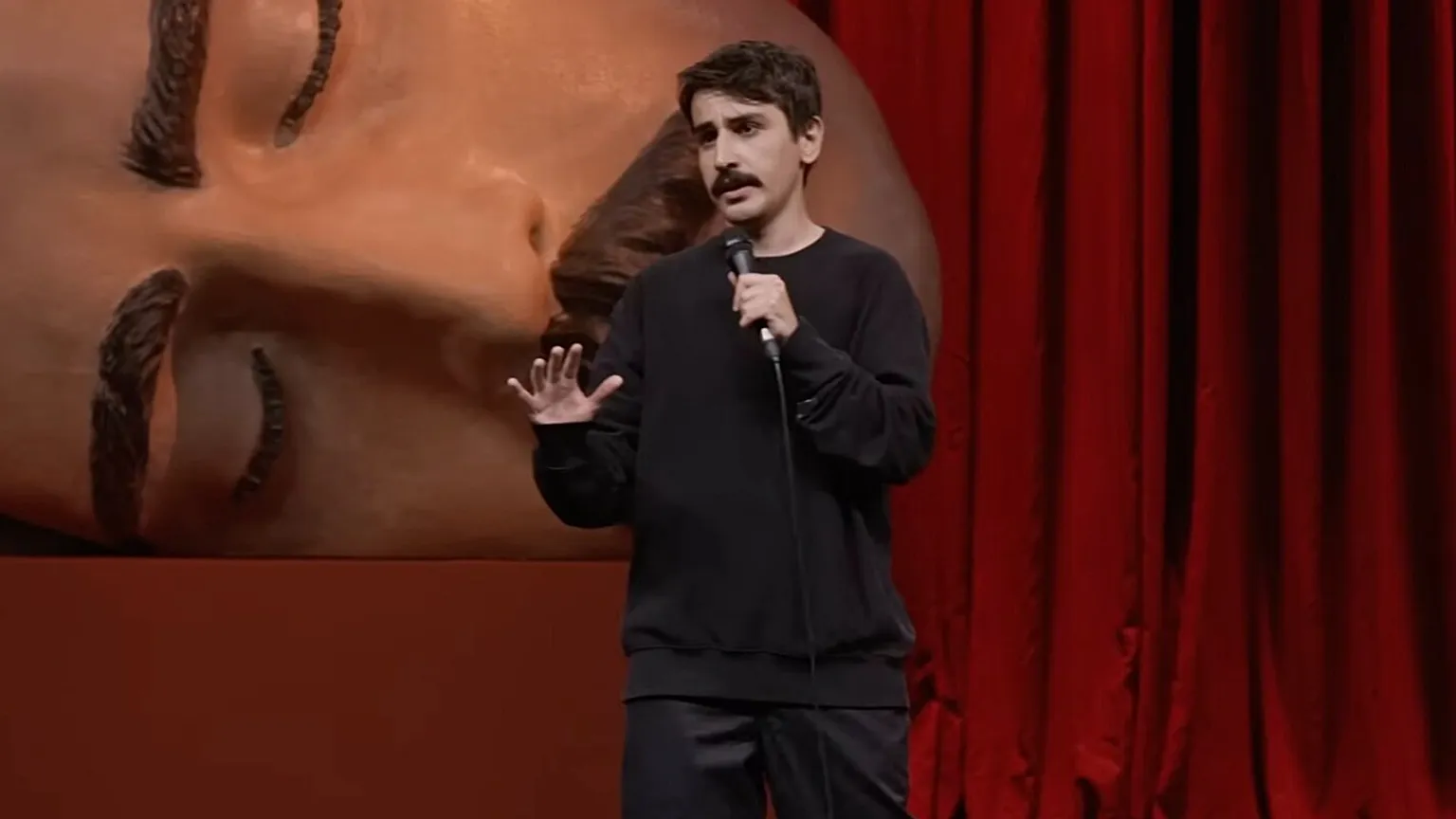 Komedyen Deniz Göktaş tutuklandı
