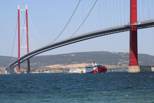 Tatil sezonunun başlamasıyla, köprü geçiş ücretlerine zam yapıldı