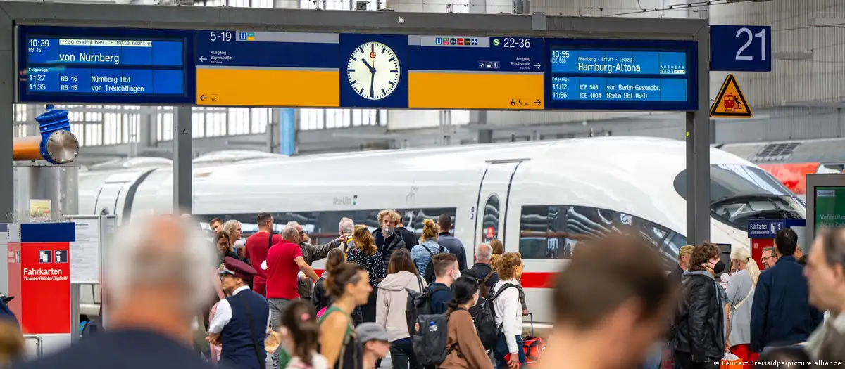 Almanya’da tren istasyonlarında alkol yasaklanıyor
