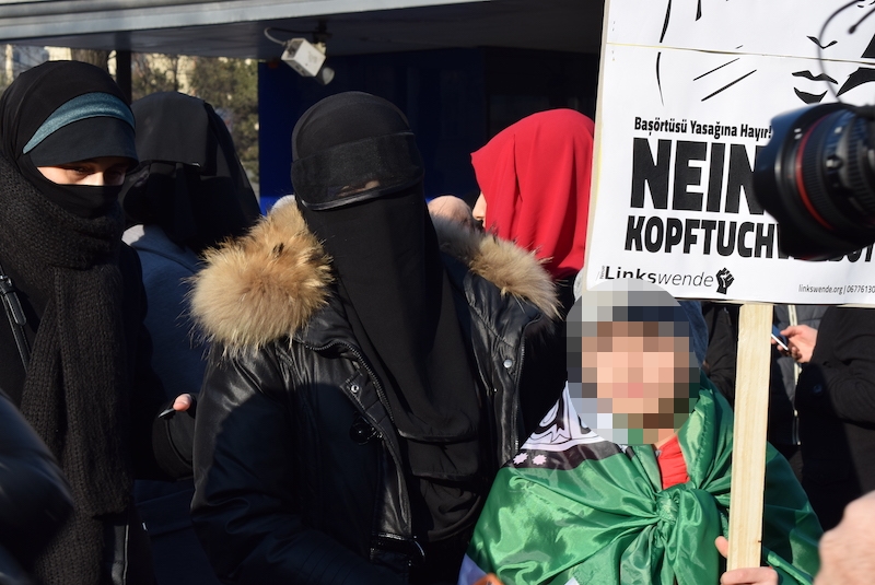 Bir AB ülkesi daha burka yasağına hazırlanıyor | Yasa Meclis’ten geçti