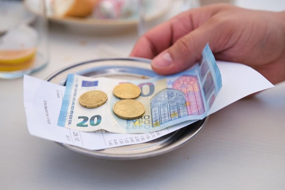 Ülkelerde bahşiş | Nerede zorunlu, nerede değil?