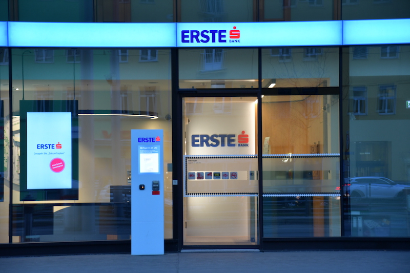 Erste Bank ve Sparkasse’den müşterilerine para iadesi | Kredi masrafları geri ödenecek