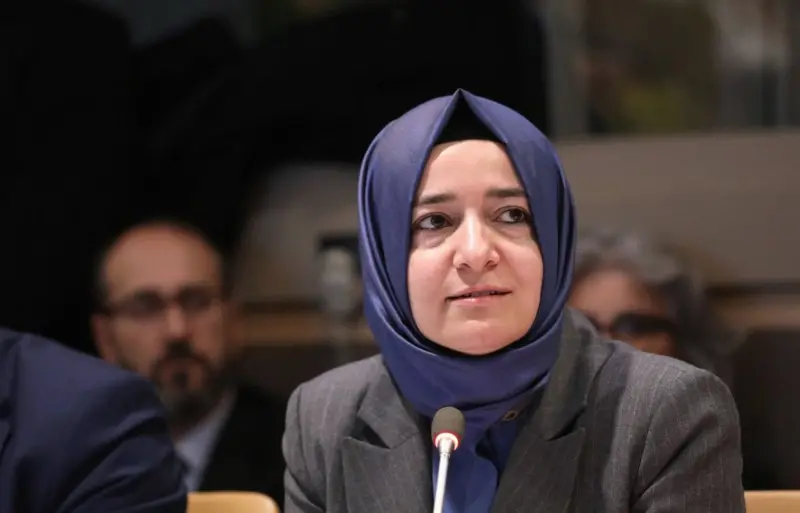 AKP Genel Başkan Yardımcısı Fatma Betül Sayan Kaya istifa etti | Hakkında fon iddiaları gündemde