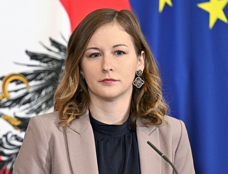 Peki, devlet okul dışında da çocuğun özgürlüğünü koruyacak mı?