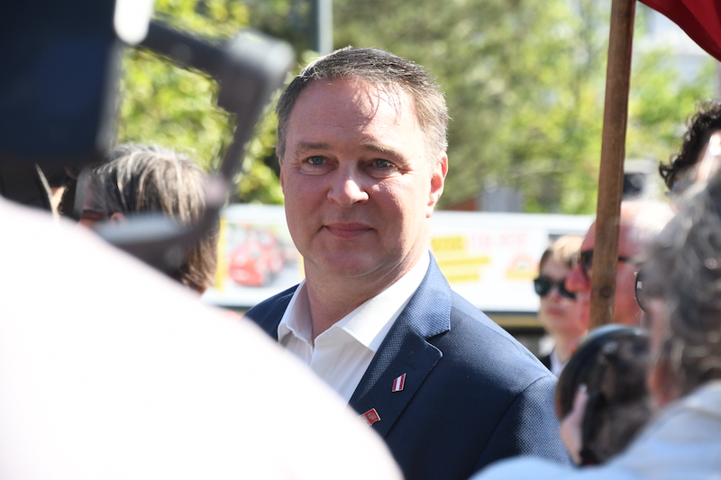 Avusturya Sosyal Demokrat Partisi’nde liderlik savaşı büyüyor