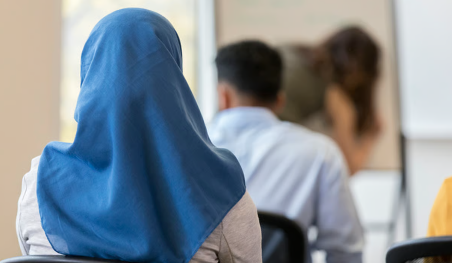 Avusturya’da başörtüsü yasağı tartışması | Dernekler velilerin cezalarını üstlenecek mi?